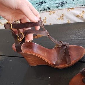 Matt Benson Brown Gladiator Wedges 9